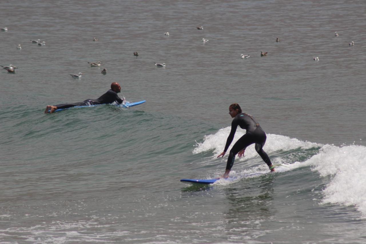 Hashpoint Surf Camp Vandrerhjem Taghazout Eksteriør bilde